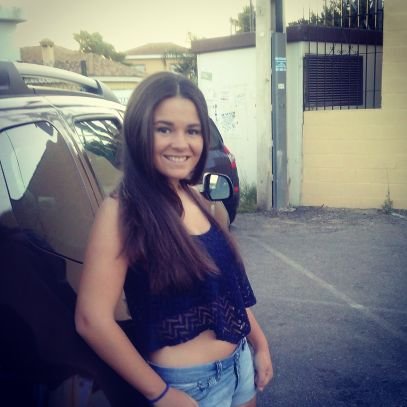 Nunca esperes nada de nadie, es mejor sorprenderse que decepcionarse.