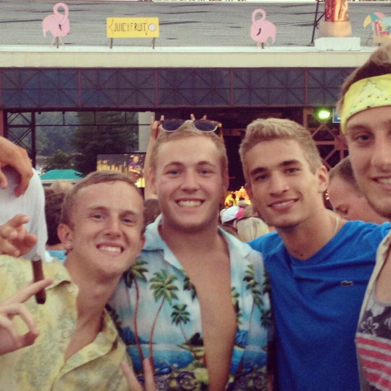 ΣφΕ University of Dayton USMC
