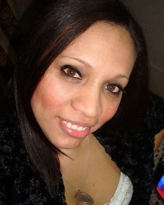 soy una mujer sensible, cariñosa, amo la naturaleza, estar con mis amigos y a mi  familia.
 Soy feliz porque Dios es el centro de mi vida.
Soy 100% Franciscana
