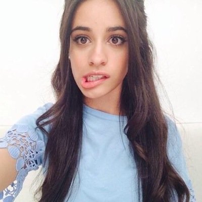 @camilaslovatox gave you a free follow so go follow her ;)