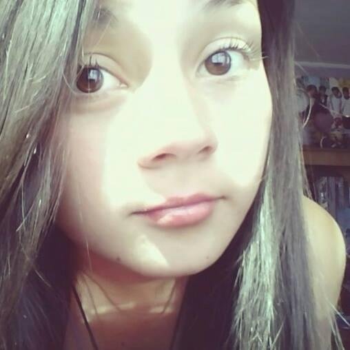 estefany,chile, 17 años , troublemaker