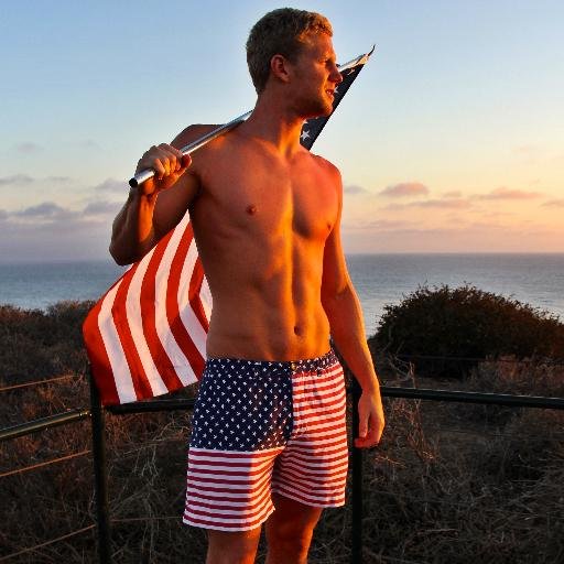 Harvard grad training for the 2016 Olympic Trials and working for @chubbies Instagram:@spensergoodman. click the link below to add me on snapchat!