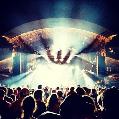Laugh when they shoot you, say please don't do that! Tag or #phishtagram your tour pics & vids. I respond & follow back. On instagram too! ✌️
