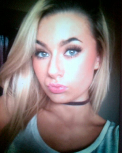 kaitlinbrewerx's profile picture. 