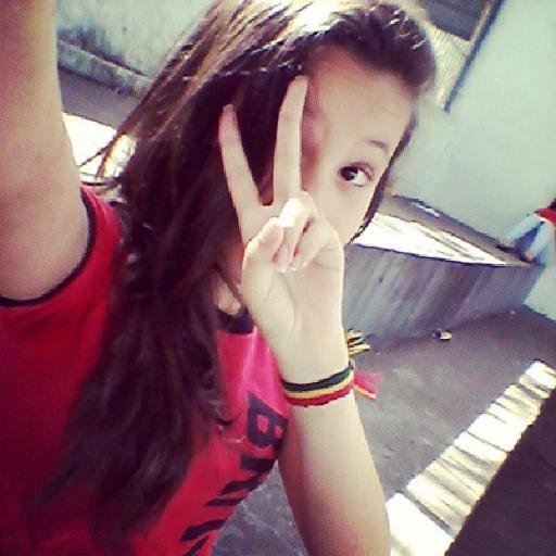 Giovanna, 12. Belieber e selenator ♡ Blogueira ♧ leitora ♥ seja leve e releve ¥ Good vibes ¥ snap : vemkgi Facebook : Giovanna Luiza. insta : Vemkgi_