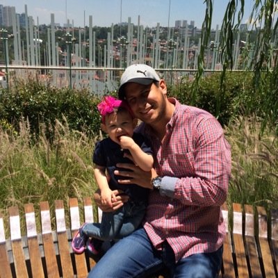 richardg0705's profile picture. 