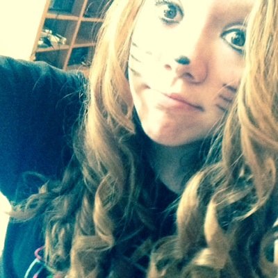 YouTube/Vine- Magcon,O2L,Tyler Oakley❤️~Bands- BVB, 5SOS, Brushville, PTV, MCR, BOTDF, ACDC, Florida Georgia Line, SWS.❤️