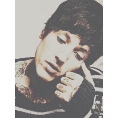 Follow @sykesft5sos :-) and if you already do ily
