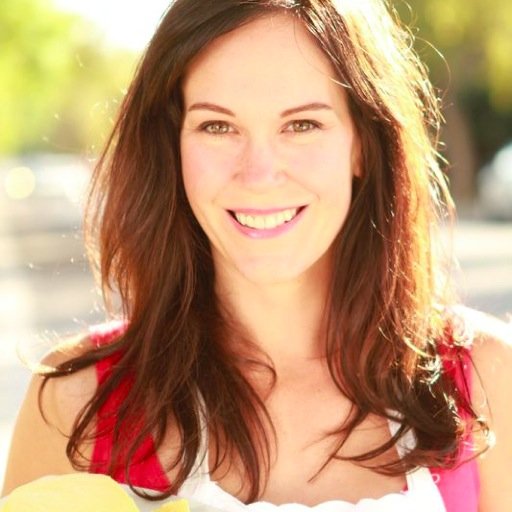 Mother. Author of Raw Paleo. All things re-wilding