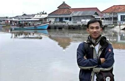 Firmansyahanank's profile picture. Komunikasi 2009, Pecinta Kopi Hitam, Gudang Garam profesional, Jalan-jalan dan Memotret