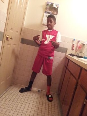 I'll channel 9 news u boy I be thuggin and I'm clutchin I'll blues u boy redrum spelled backwards is murder