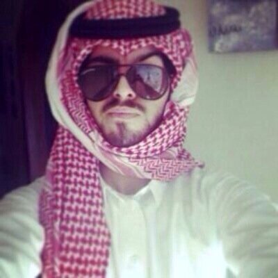 تتابع من يتابعها @okiita1232