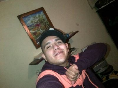 Soñador,cantautor y creyente en Dios..