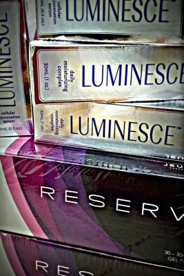 jeunstarwendy's profile picture. I'm jeunesse-ing.  You?