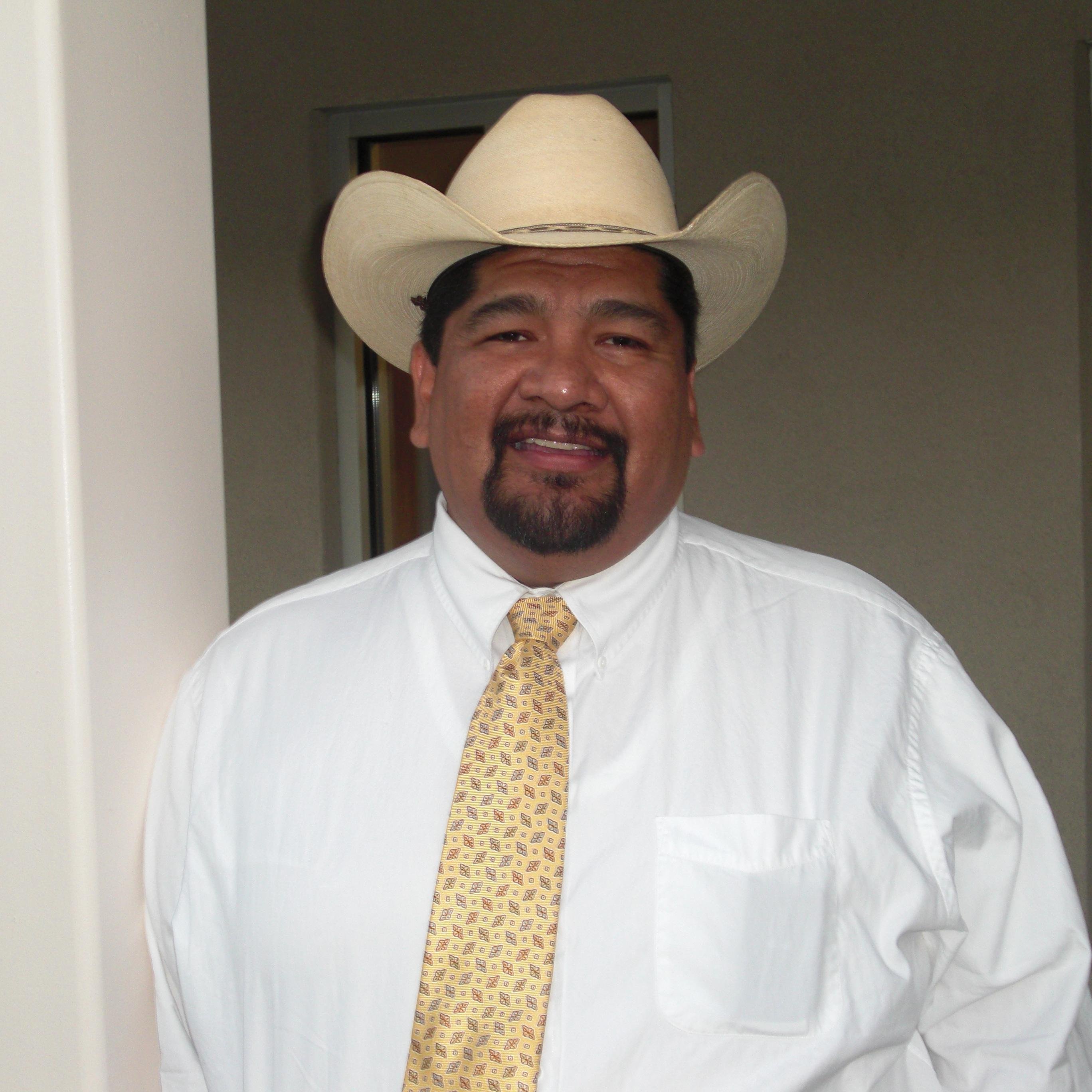 rikmachunts2's profile picture. Gentle Man, Gentle Horseman, Bowhunter, Outdoor Life Advocate, Ranching/Cowboy Life Advocate, TeamRoper, NM Green/Red Chile Addict, and Love Texas.