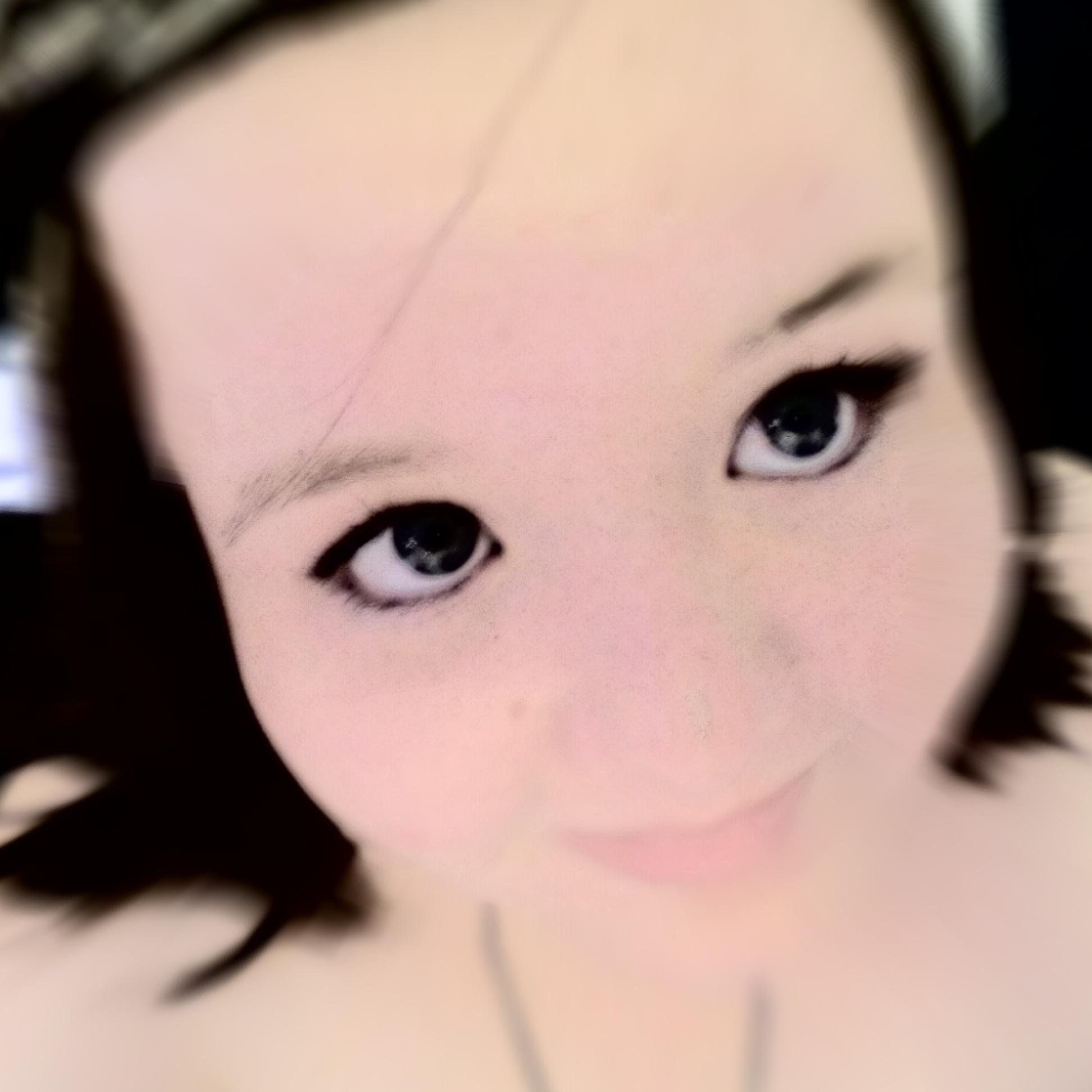 need the boys to follow me.. please help me :)