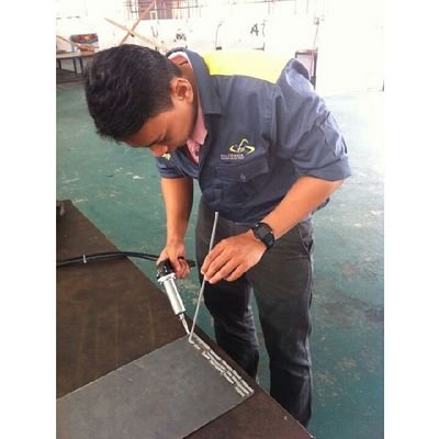 tenang dan maju kehadapan....
