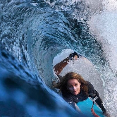 Bodyboarding life away in Hawaii. Check it out my store: https://t.co/jm6nXc99Cx