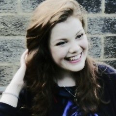 I'm sure when I'm older, I'll understand. Youngest of the Pevensie family. [Single/Narnia RP]