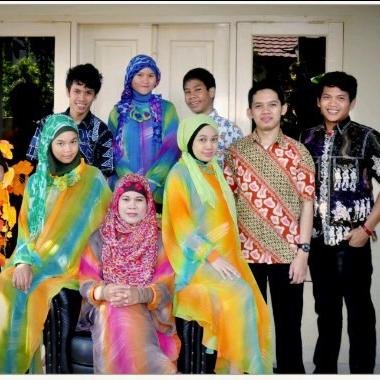 bahagia adalah saat dimana kita ingin selalu bersama tanpa memperdulikan kekurangan apa yang kita miliki @softballRJ
