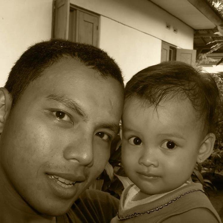 idFrontend's profile picture. Front-End Dev