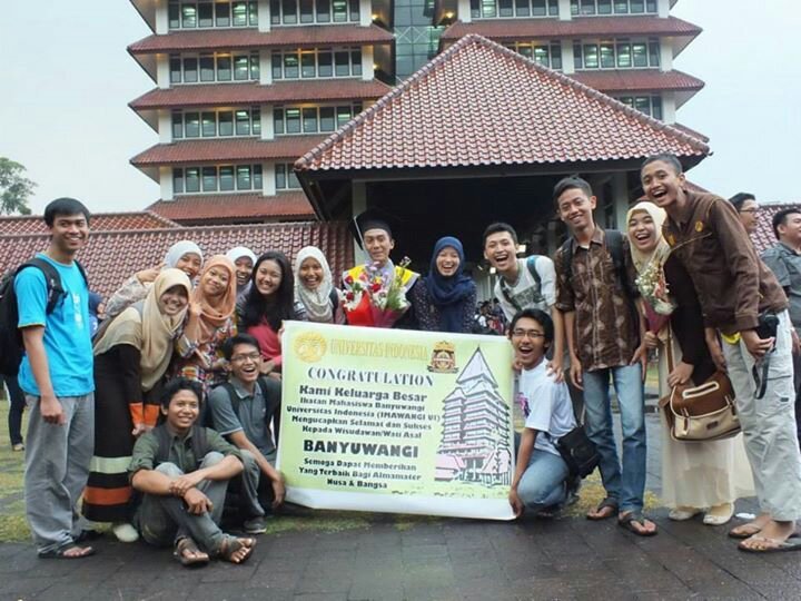 Trade Marketing @Indofood_CBP | Digital Media Specialist | Former Auditor | Traveller | @FEUI2009 @PaguyubanKSEUI @ImawangiUI @HIPMI_UI @JCIndonesia
