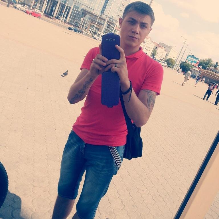 Главное - верить в себя. Мнение окружающих
меняется ежедневно.