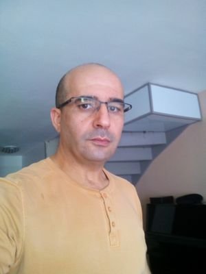 AliHamraoui's profile picture. 