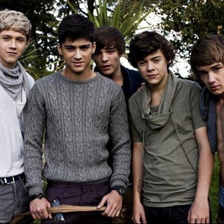 RUSHER♥DIRECTIONER♥ HUTCHER♥ BRAT♥ VAMPIRE♥ & DIVERGENT♥   I´AM REAL, NOT PERFECT † ♥ ∞IDOLS:@bigtimerush @onedirection @jhutch1992