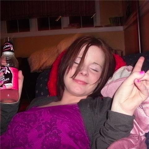 jess_k212's profile picture. fuck the haters