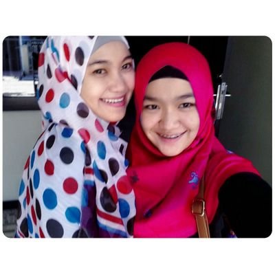 astridwiandani's profile picture. La tahzan Innallaha ma'ana