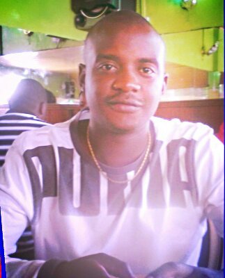Canvas and topiary Artist, king, father, mentor and believes in God.