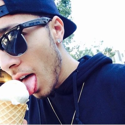 Just a fan page for my main @kalinwhite ❤️