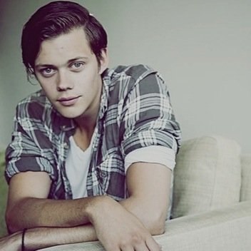 welovebillskars's profile picture. New Fan Account for Bill Skarsgård ❤️