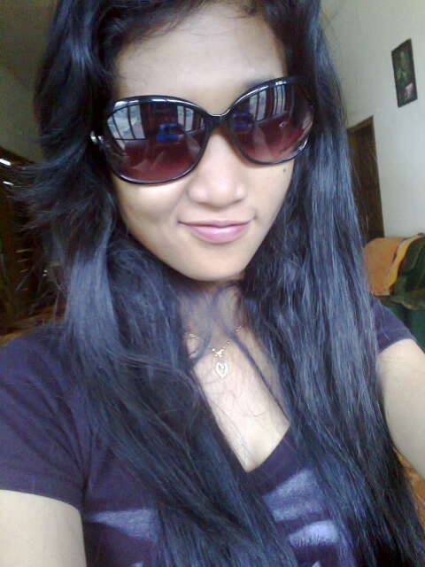 Jika syg mu mmag s'utuh'y untk xu ... Bukti xn ... !!!
Untuk xu sNdri tpi ... !!!
SdaNg xn dgn CERMIN pun axu enGgan berbagi ...