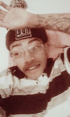 I lost a lot of things but gained new I tell it how it is im coo asf n really chill Im just waitn for my shot