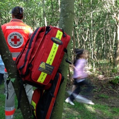 crfmelun's profile picture. envoyer vos dons : croix rouge française 37 rue des mézereaux 77000 MELUN. A l'ordre de la croix rouge française. Merci