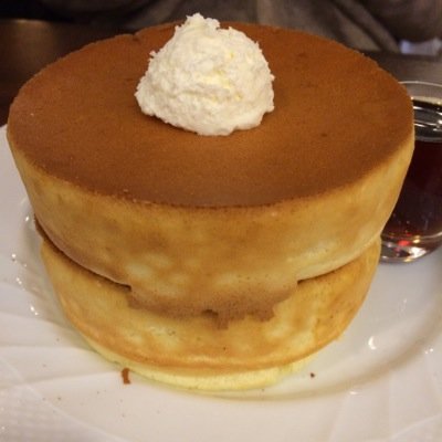 テニミュ見ながらホットケーキは食べられませんよ仁王くん テニミュ用のなまものアカウントですね