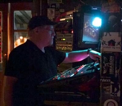 sgommer's profile picture. A stranger walking a unique path in a foreign world