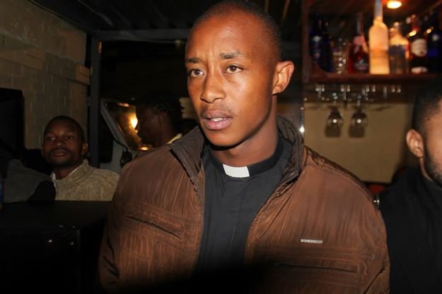 pastor_mainno's profile picture. The House Preacher...
Bookings: 0617642695
Facebook: mpho Pastor Ma-Inno Mokoena
Gmail address: @ http://t.co/YS8uAOQg5E