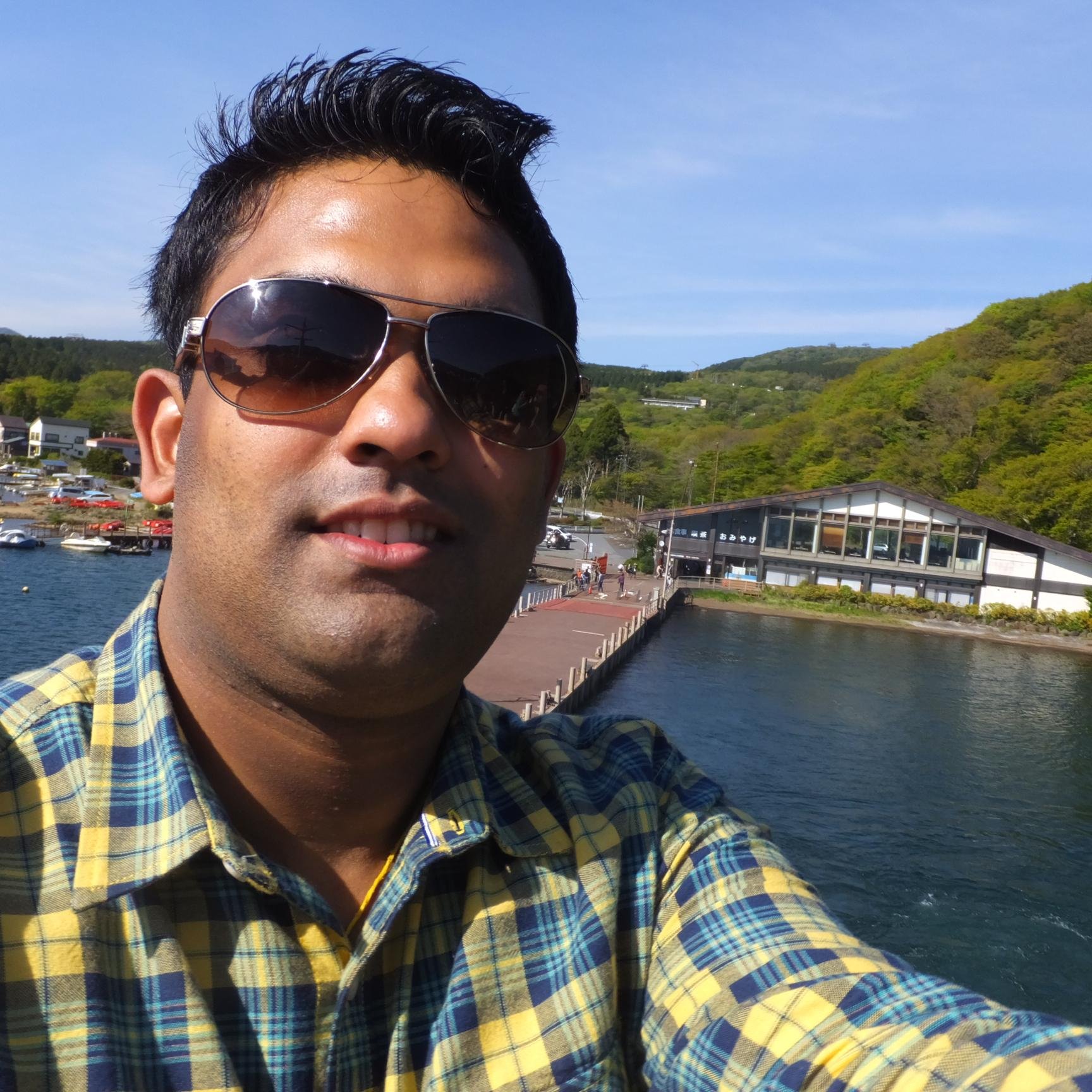Student at Xavier Institute of Management, Worked for 3 years at Nomura