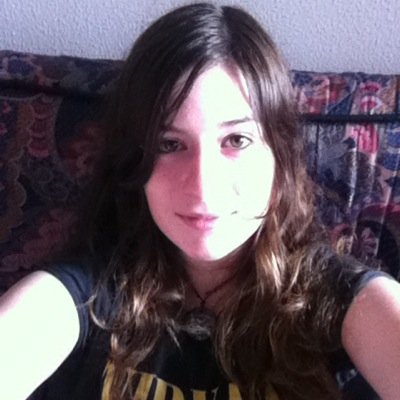 strayidiot's profile picture. {Daydreaming into the night}