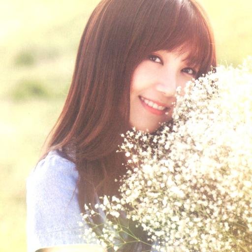 Roleplayer of Apink's Jung Eunji^^
93Liner, Happy Virus
#MrChu~

My besti Dobi Tomang @Prkonyol :D
My lovely sista @Hyngapks @beemssi @pinkchorong18^^