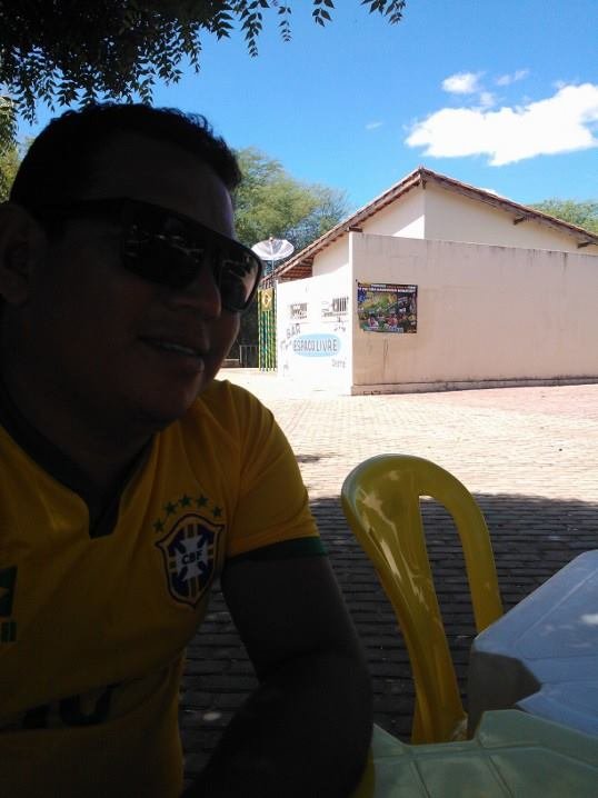 amo futebol e flamengo...