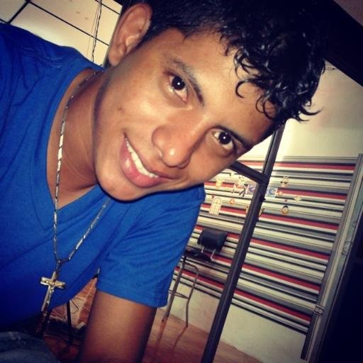 El Chico Malo De La Radio.... Mis Pensamientos No Reflejan la Posición De Colombia Stereo:::...::::Presentador De Hola Dj En Cnc Television