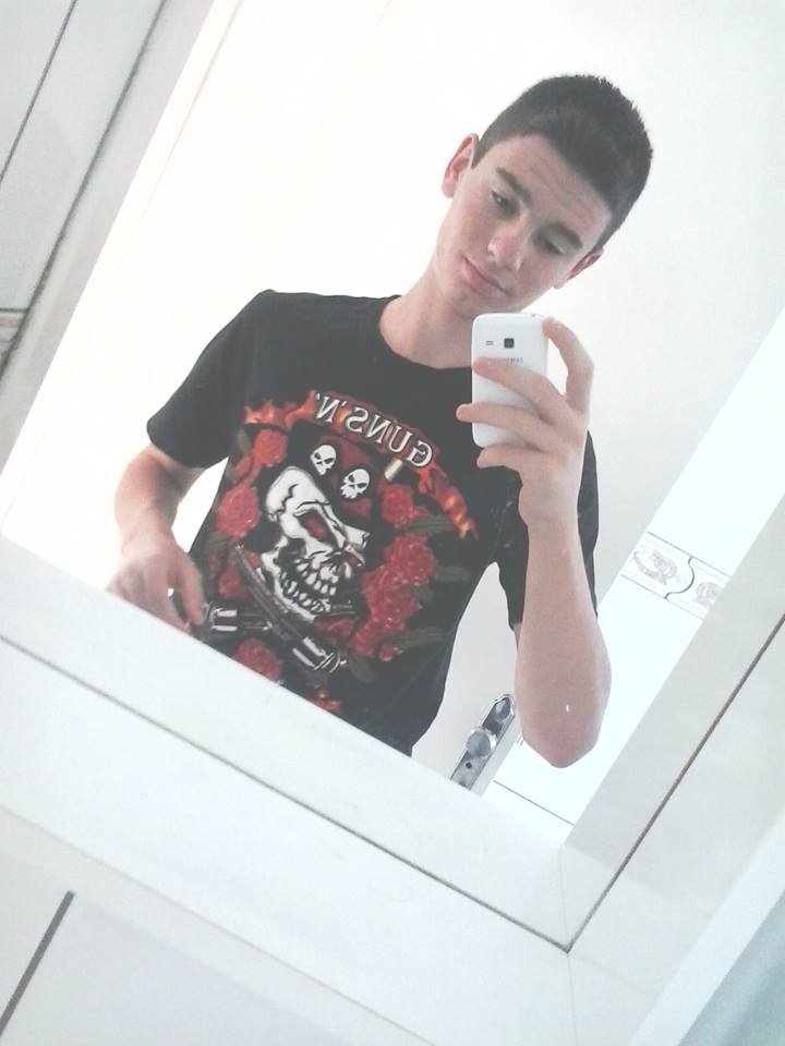 Se queres ser feliz amanhã, tente hoje mesmo.
