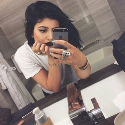 -لا ابيح سرقه تغريداتي-