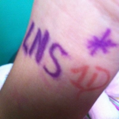 4YearsofOneDirection !!!!!! Omg! I LOVE ONE DIRECTION