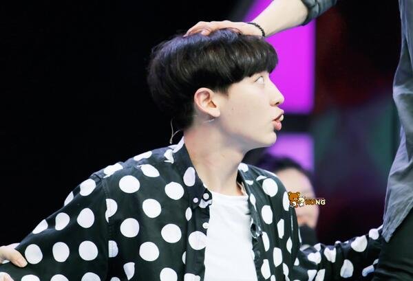 เธออยู่ตรงนั้นเหนื่อยไหมเรื่องหัวใจ ♥♥ ..@bubblep_ ฟอลกลับด้วยน่ะ