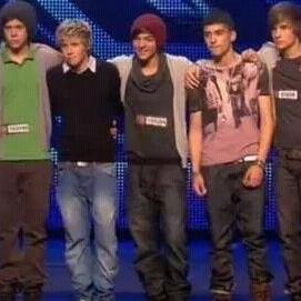 Alexis99_malik's profile picture. Hola,soy directioner boy :3
Me encanta 1D soy mas fan de Zayn.
Si te caigo bien  pues bien sino Qe me importa